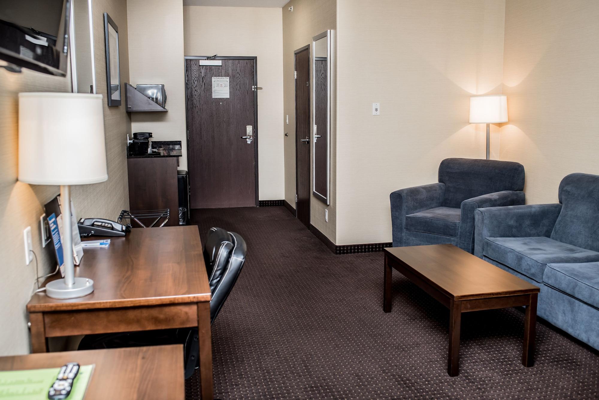 Comfort Inn & Suites Fox Creek Dış mekan fotoğraf