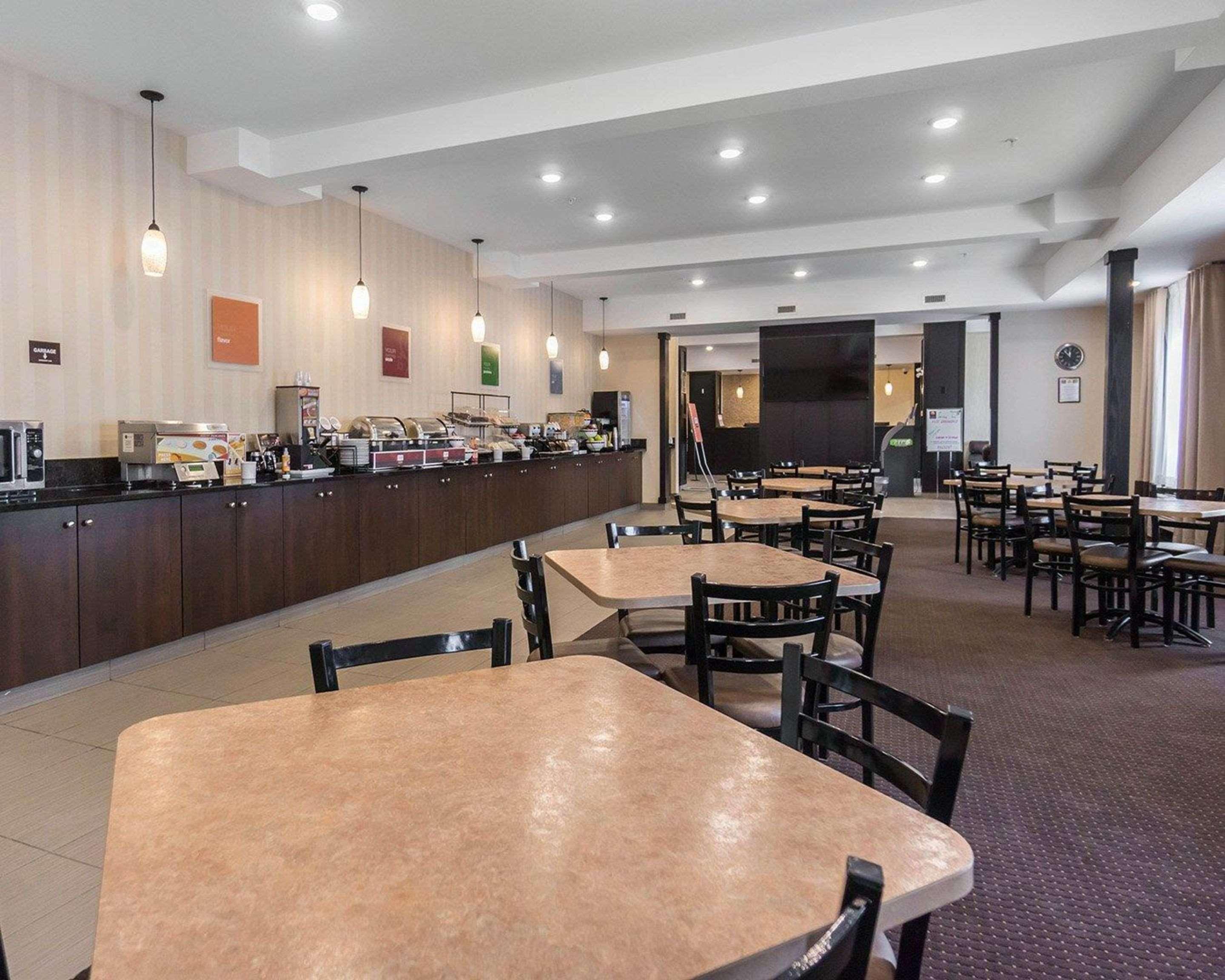Comfort Inn & Suites Fox Creek Dış mekan fotoğraf